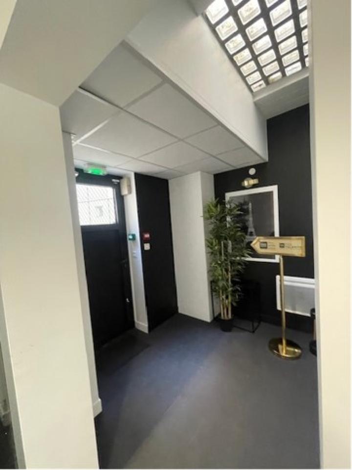 Bureau Paris 194m² Location bureau Paris OLBUR2426310 13